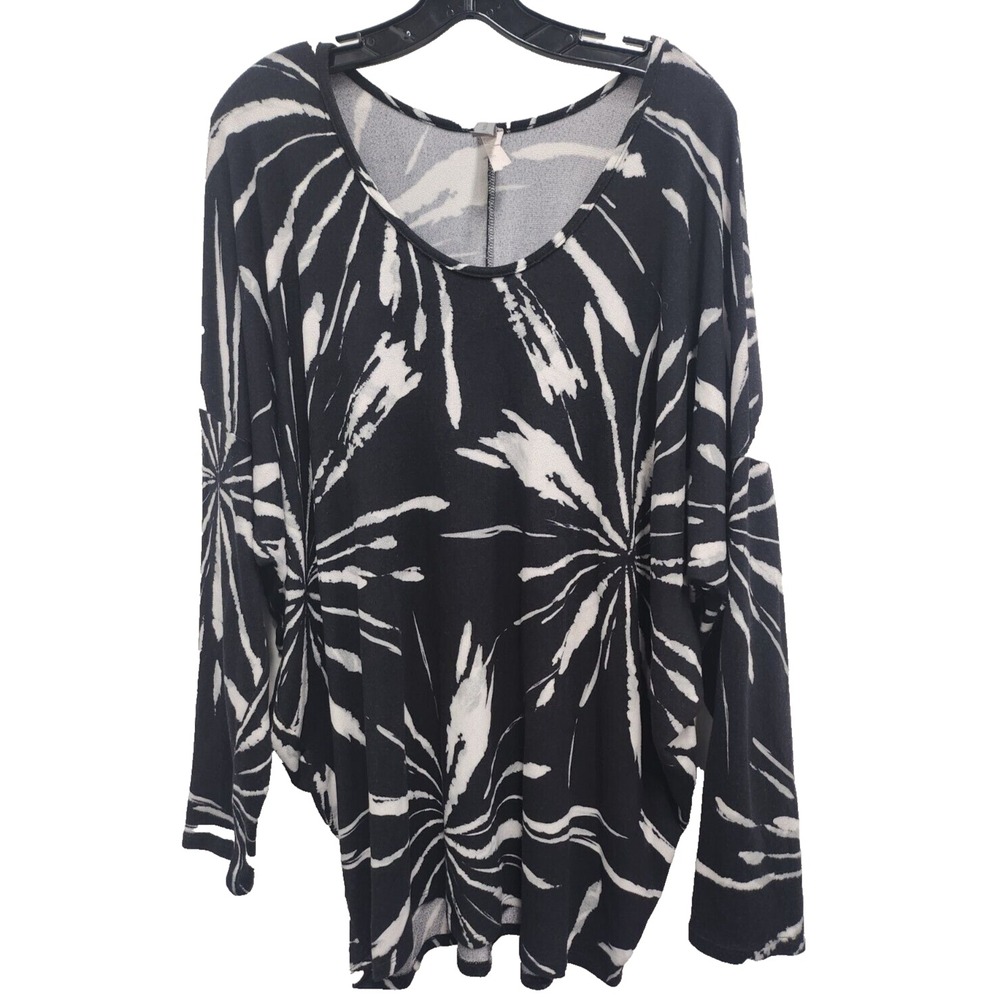 Honeyme Curvy BOHO Tunic Top Womens 2X Black White Sunburst Print Long Sleeve